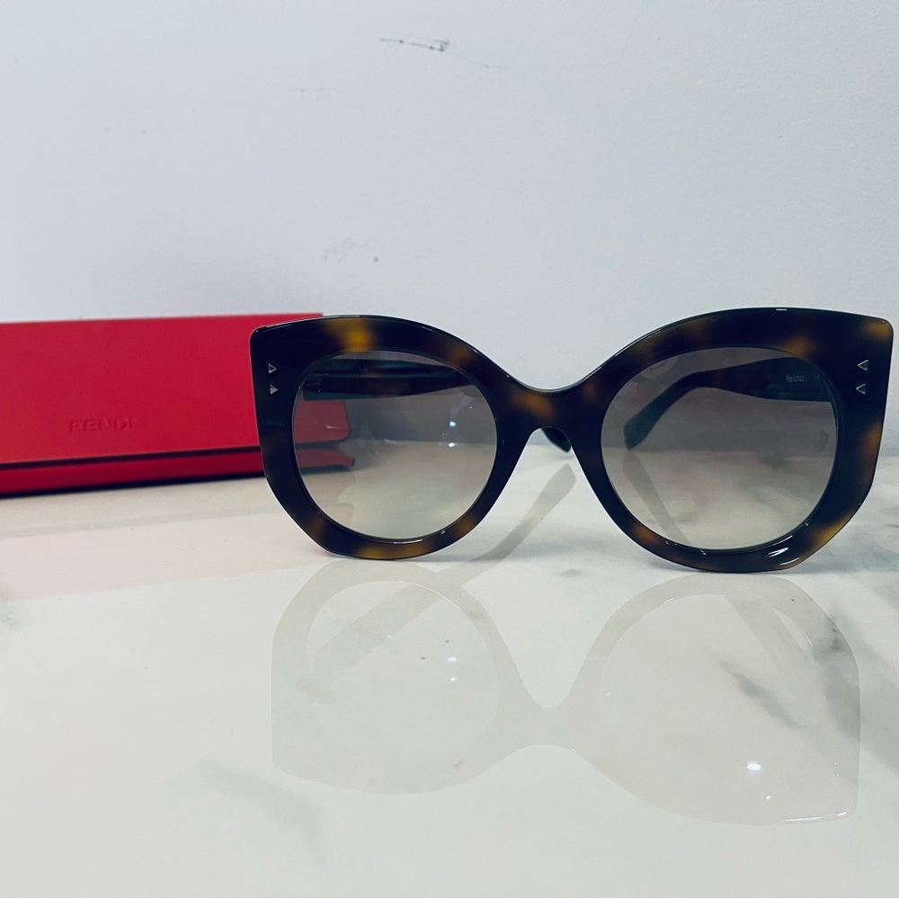 COPY - Fendi Sunglasses
